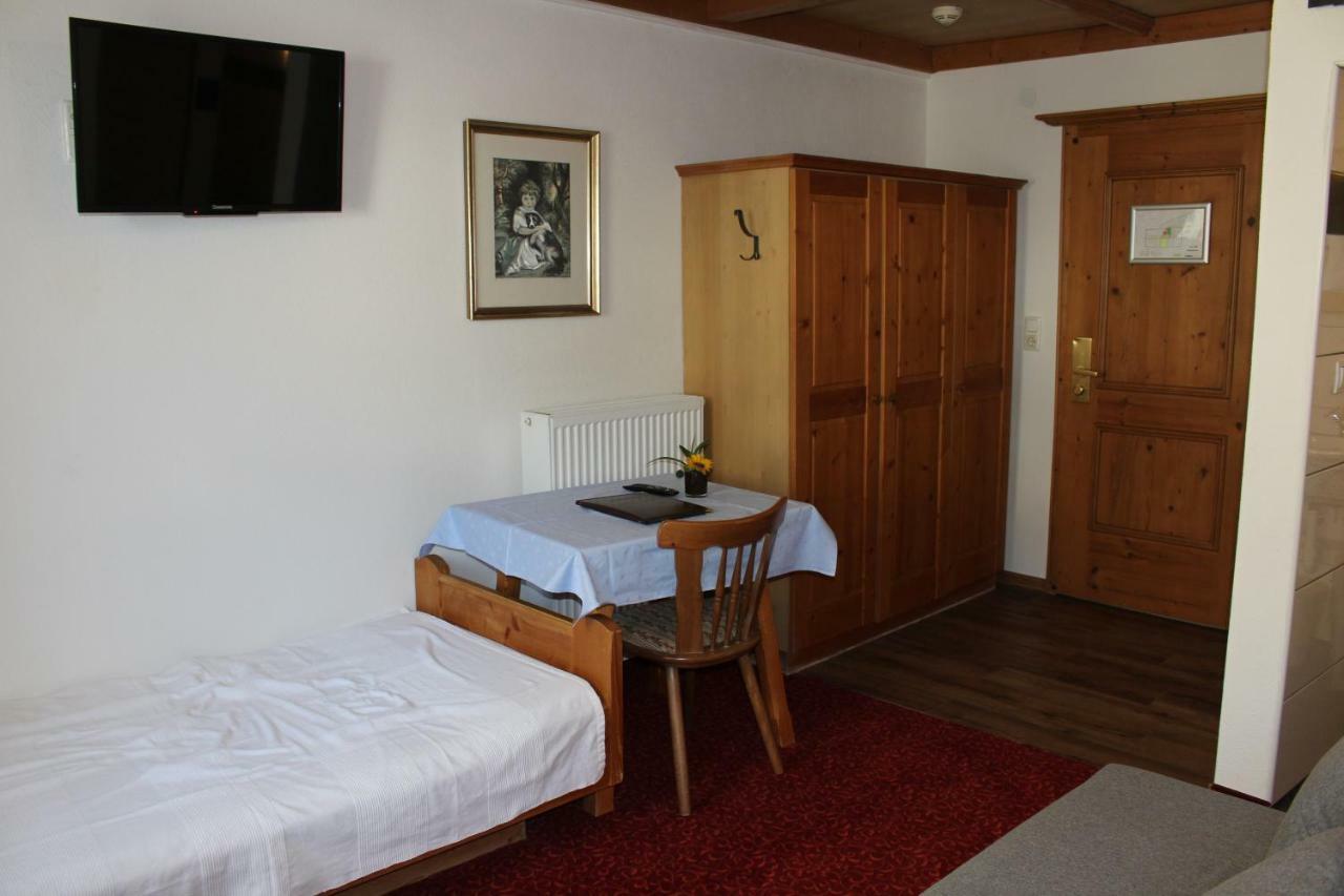 Gasthof Zellerstuben Zell am Ziller Luaran gambar